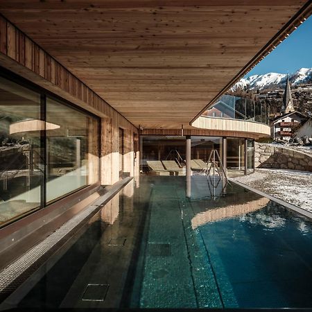 Spa & Naturhotel Outside Matrei in Osttirol Buitenkant foto