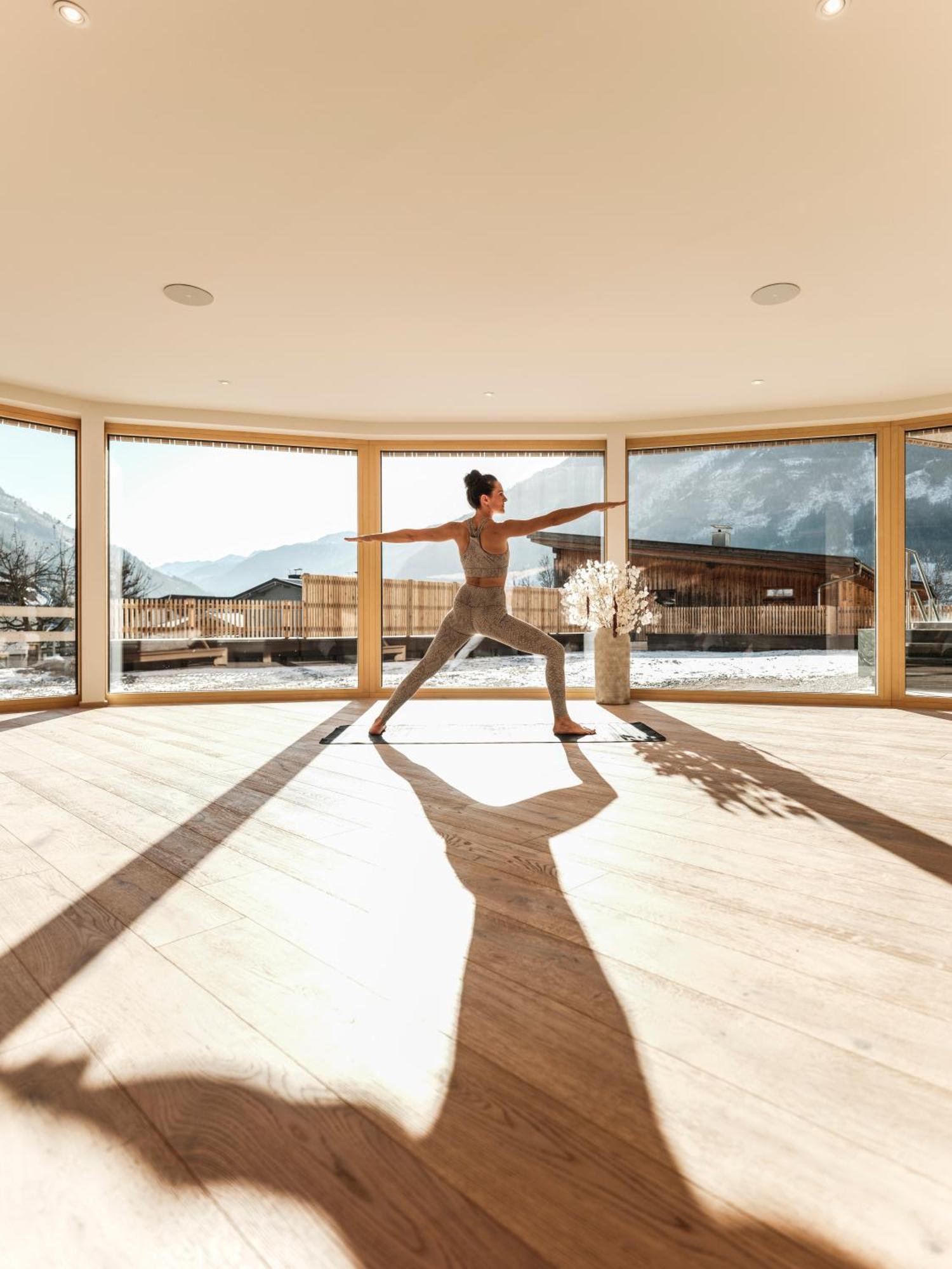 Spa & Naturhotel Outside Matrei in Osttirol Buitenkant foto